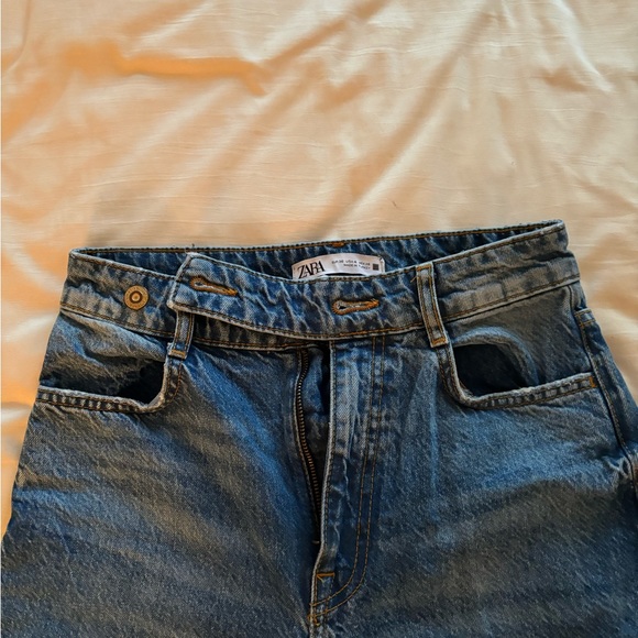 Wide Leg, High Waisted, Zara Jeans - Picture 4 of 4